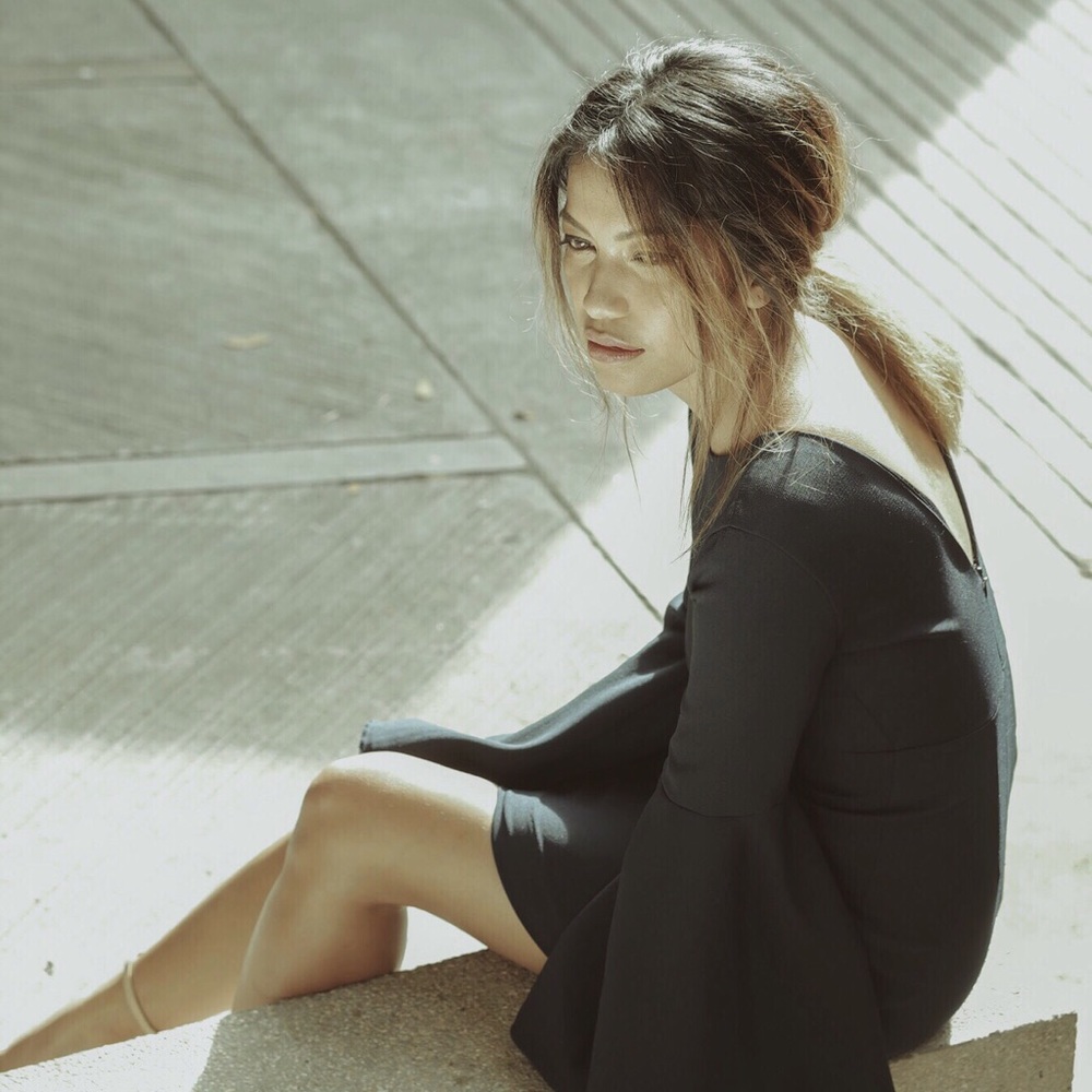 Shop the closet of Liz Dumdum